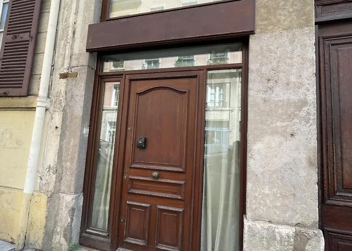 Le Velours 2 Bedrooms 4 Beds *